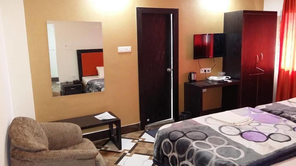 Hotel Rajkamal Deoghar Dış mekan fotoğraf